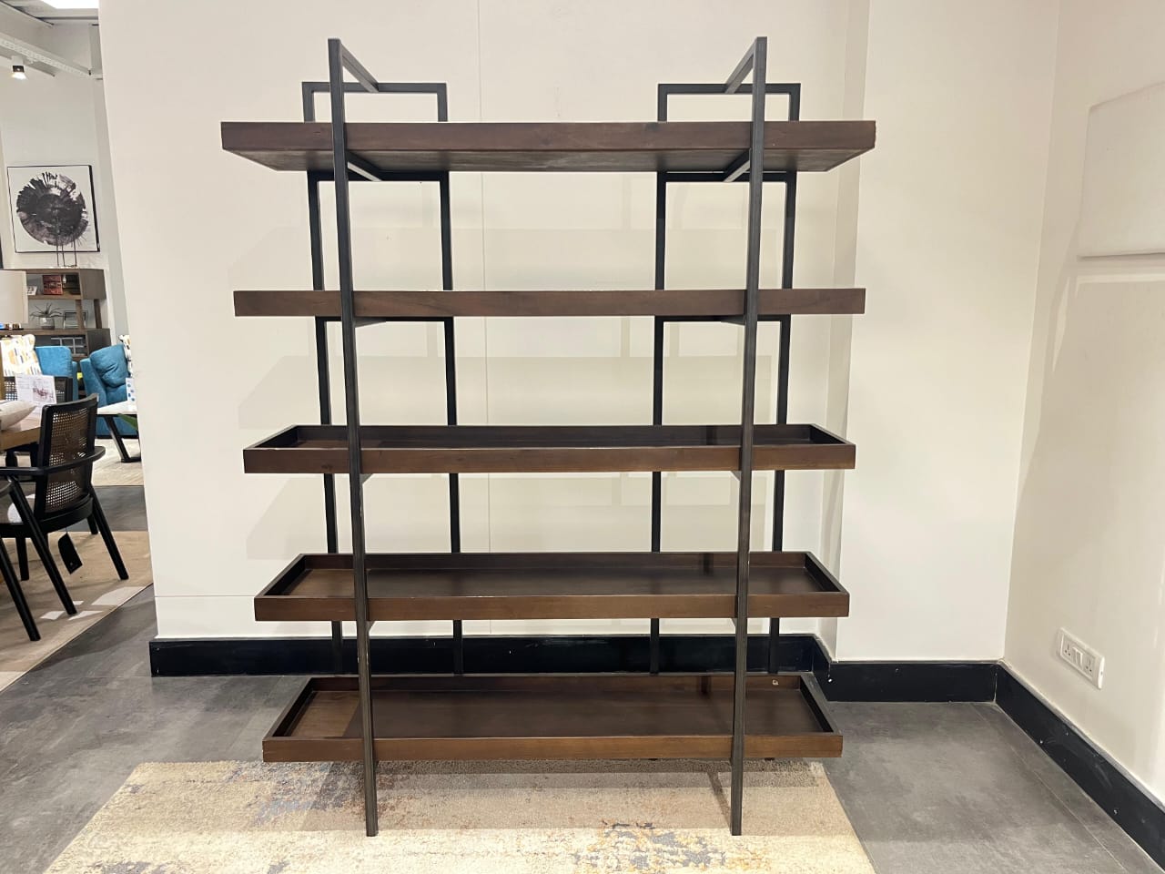H633-70 - BOOKCASE - NAR
