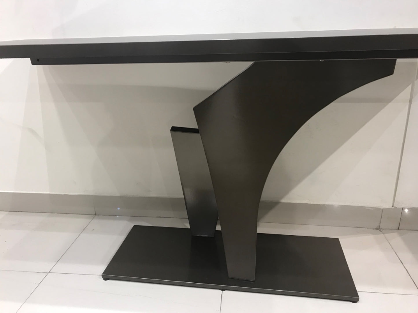 LC-149 - CONSOLE TABLE - BTM