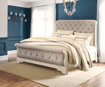 B743-74/77/98(2) - QUEEN BED - BLR WH
