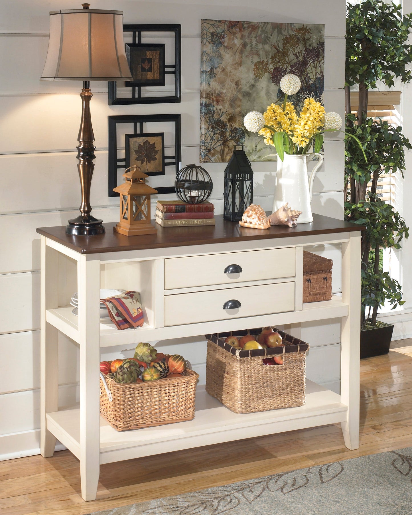 D583-59(2) - DINING SERVER - BLR WH