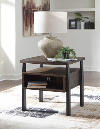 T758-3 - END TABLE - BLR WH