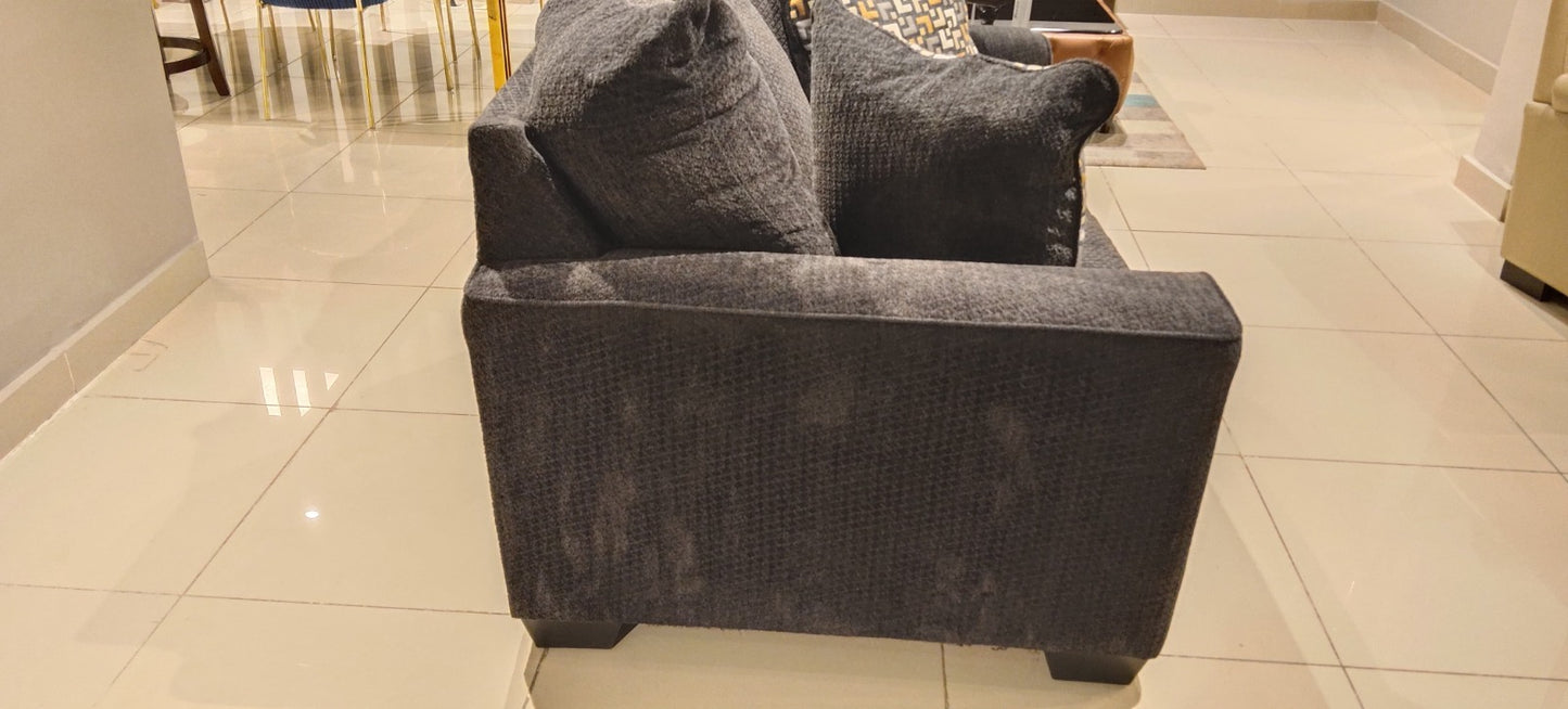 5700235 - 2 SEATER - BH