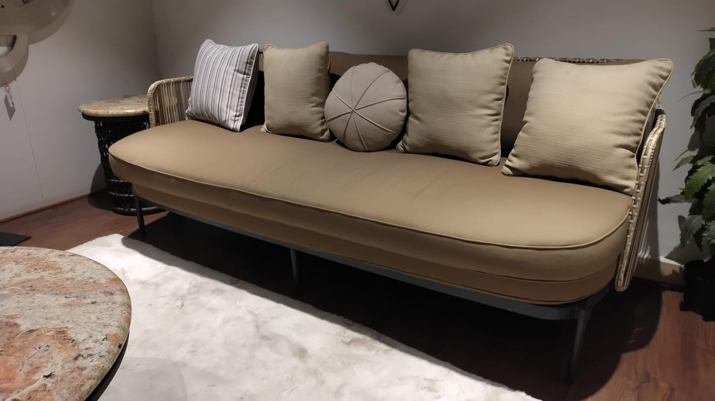 JF AVINYA - 3 SEATER - GB