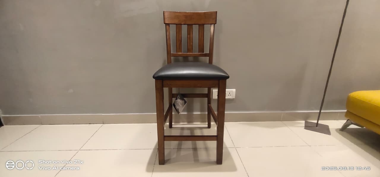 D594-124(4) - DINING CHAIR - BH