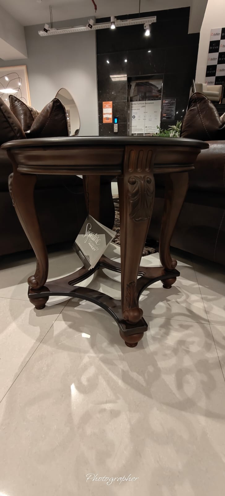 T499-6 - END TABLE - MDP