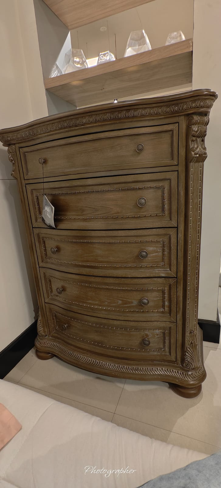 B803-46 - CHEST OF DRAWERS - MDP