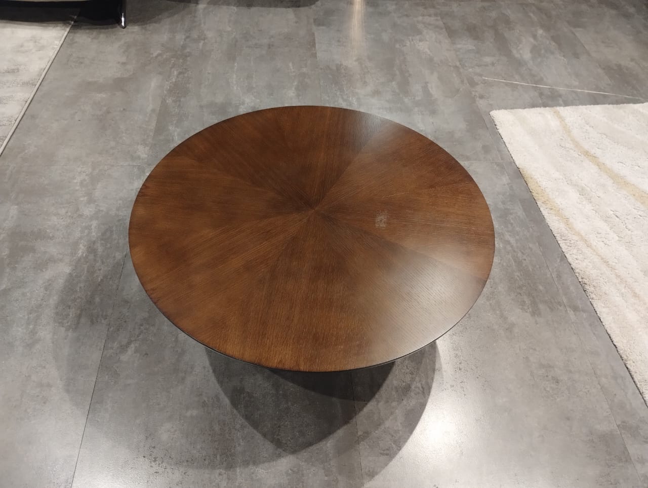 LC-218-1 - COFFEE TABLE - STJ