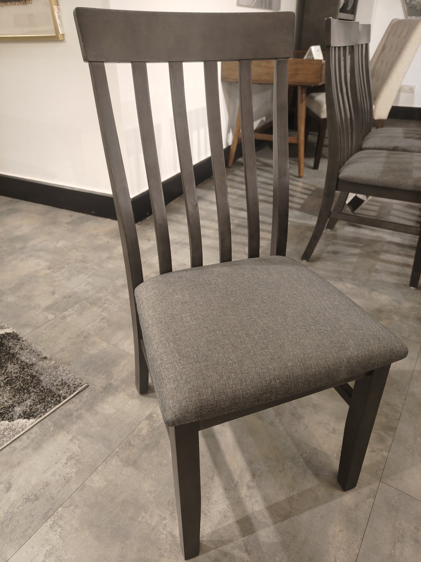 D464-25-01 - DINING SET - CBD