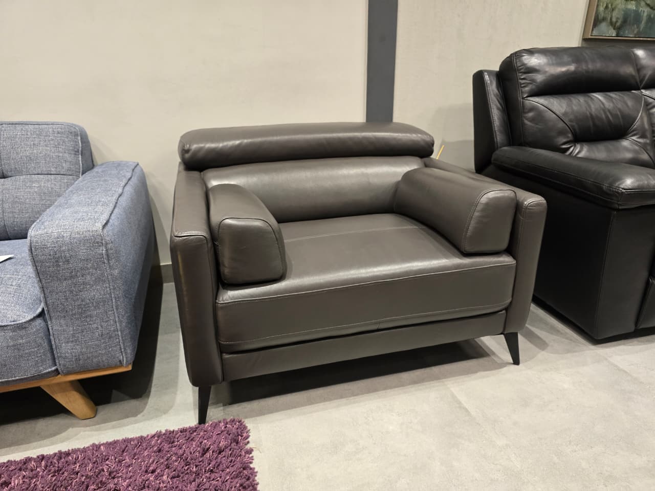 5310 - 1 SEATER - OUTLET