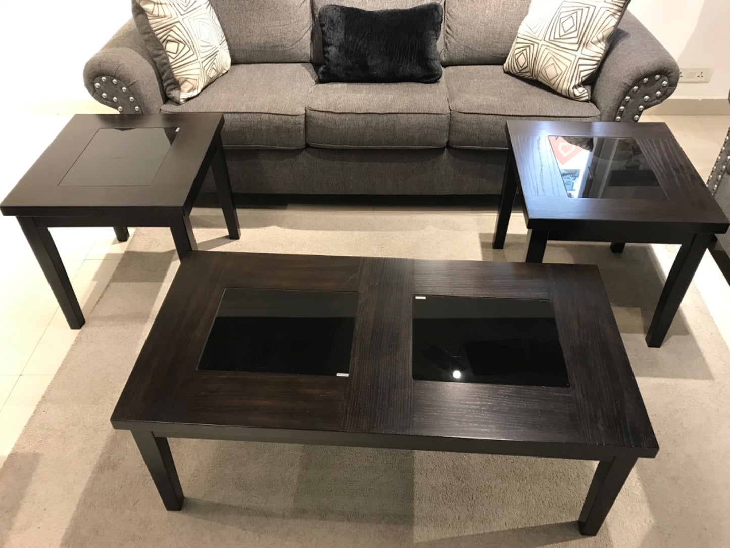 T281-13 - COFFEE+SIDE TABLE - BTM