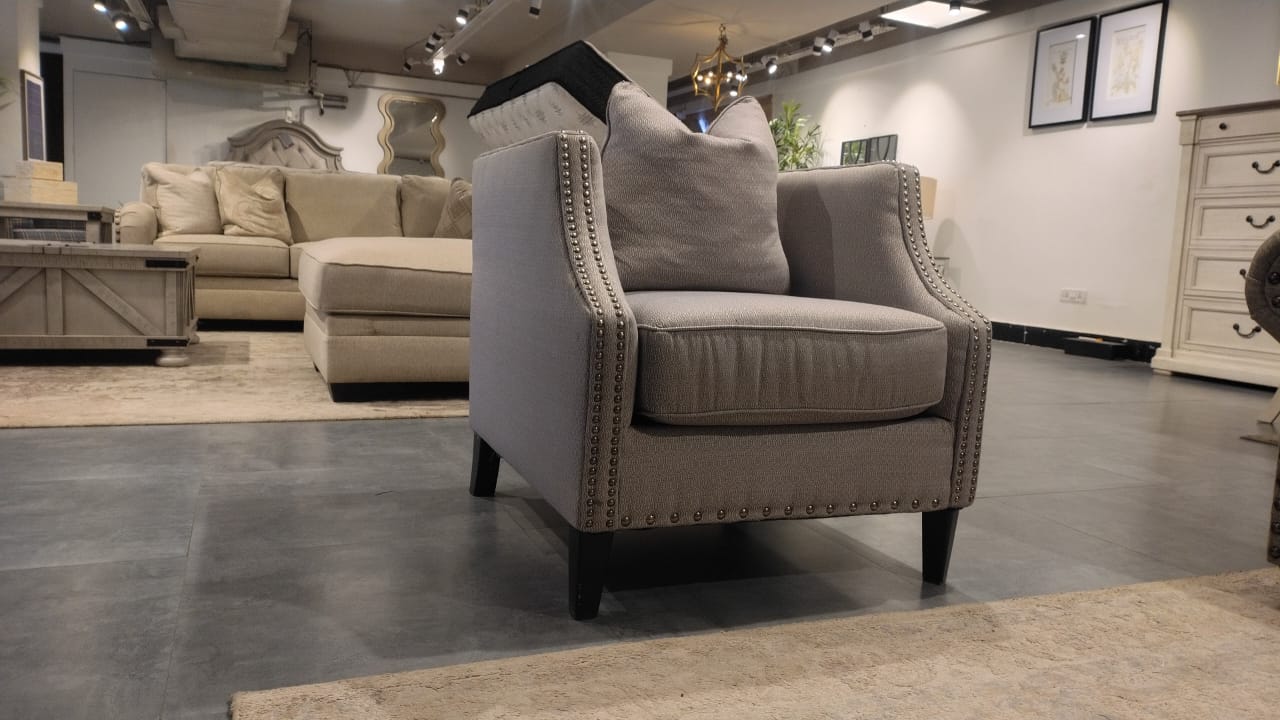 7130422 - ACCENT CHAIR - GB