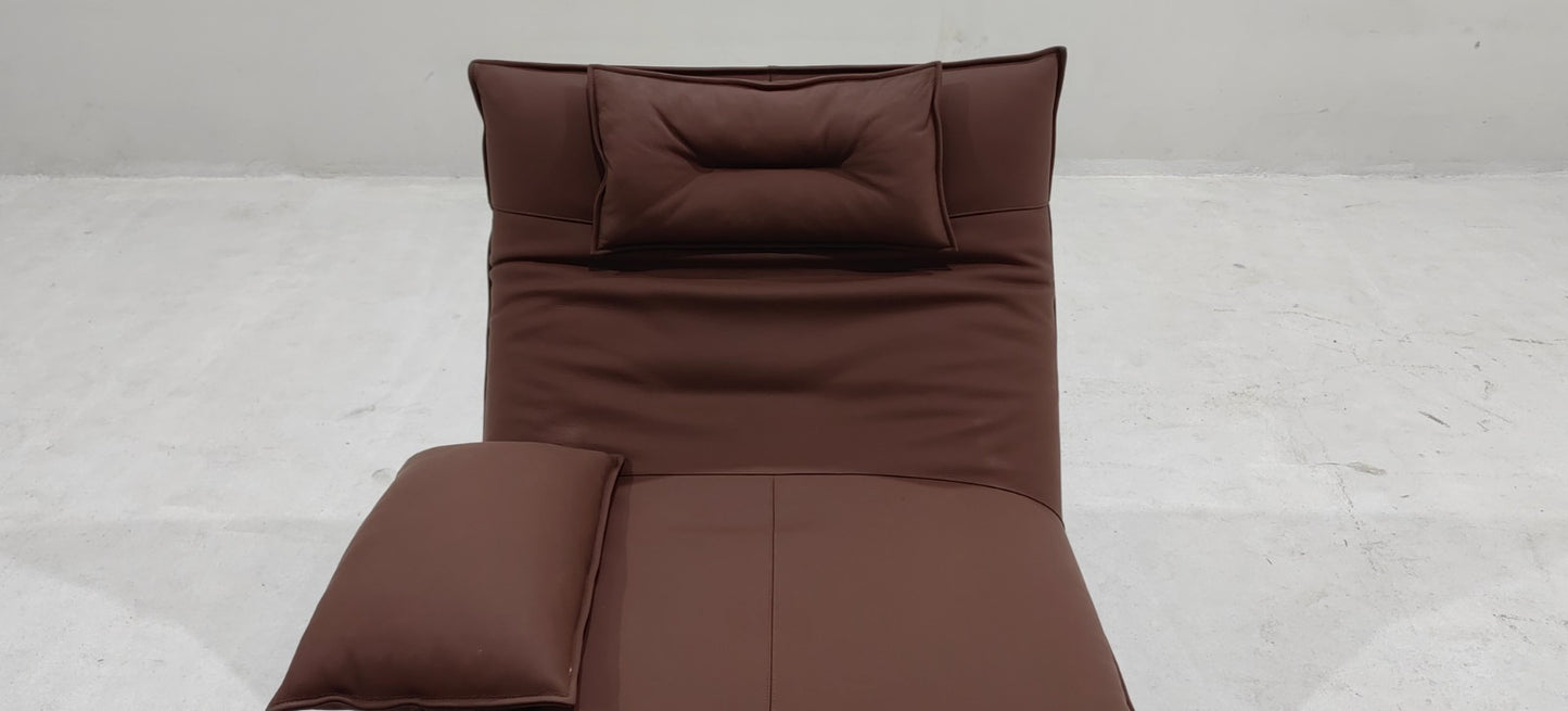 X-338W - CHAIR+OTTOMAN - OUTLET