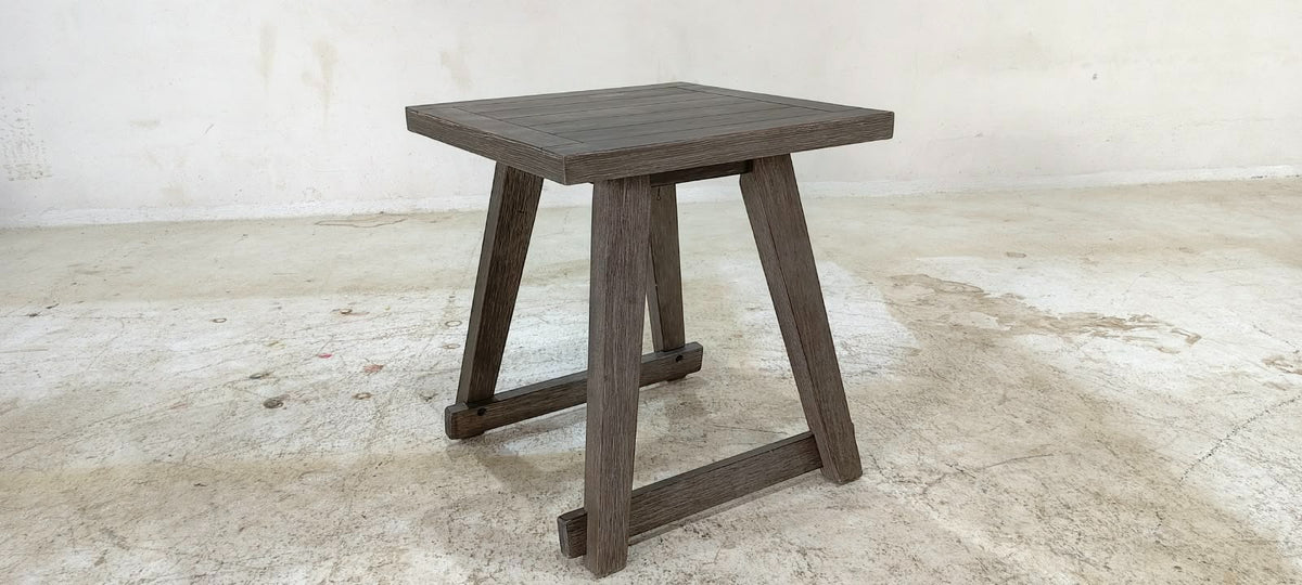 T351-13 - SIDE TABLE - BLR WH