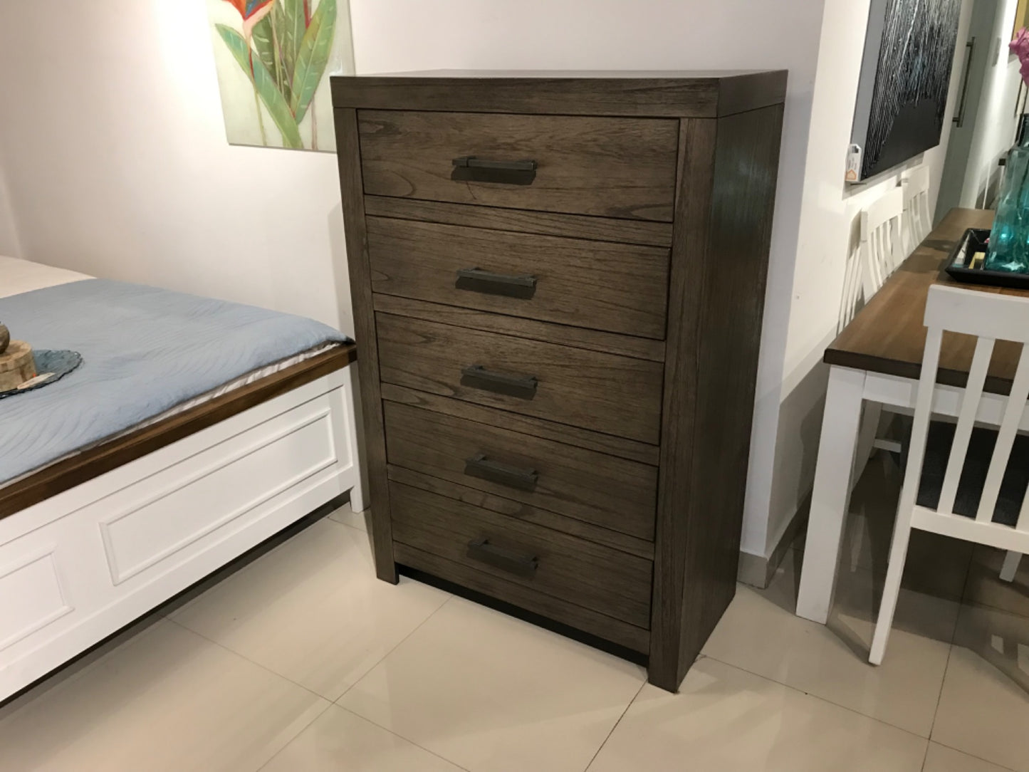 B537-46 - CHEST OF DRAWER - BTM