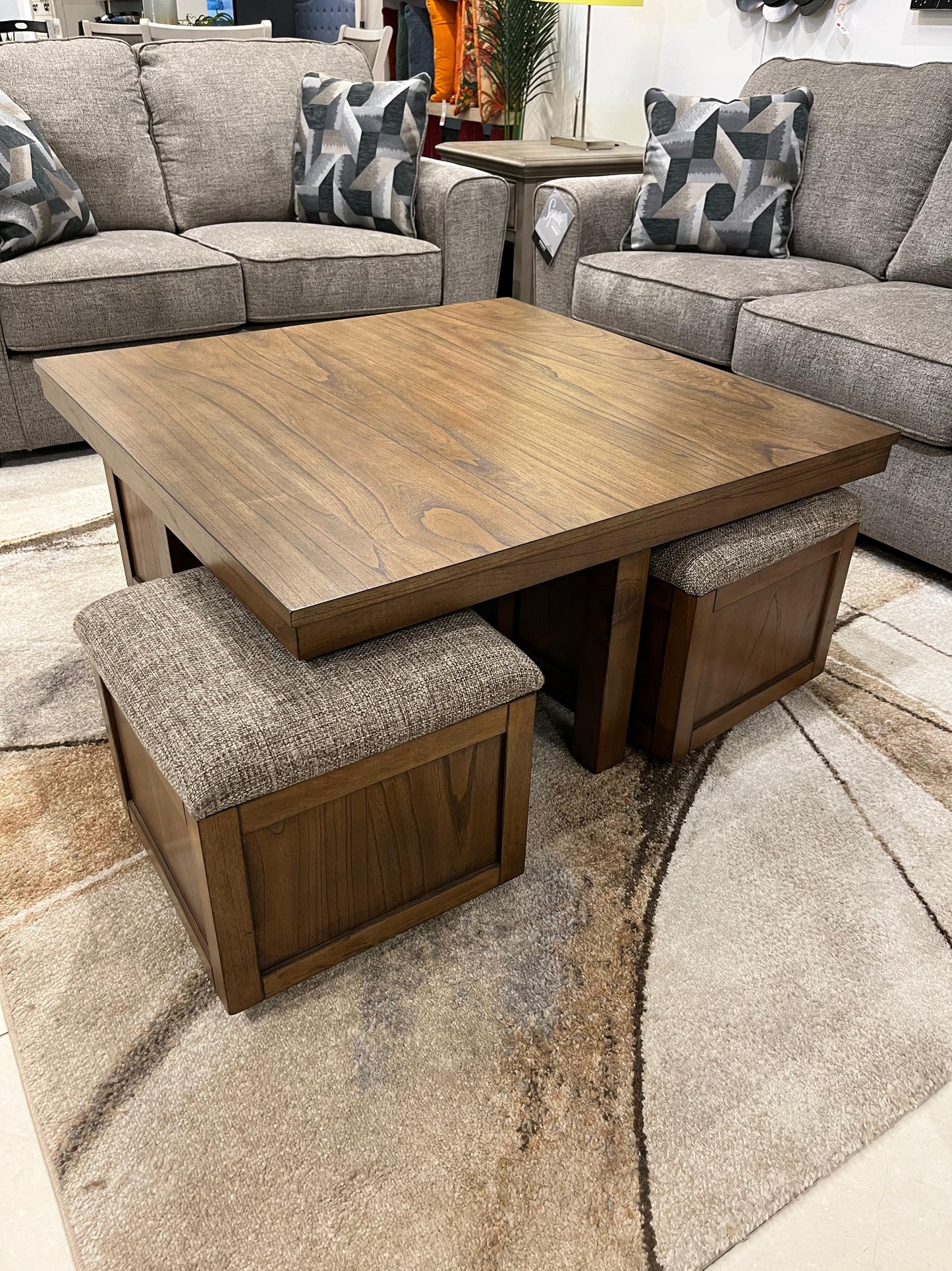 T738-20 - COFFEE TABLE+STOOLS - MDP