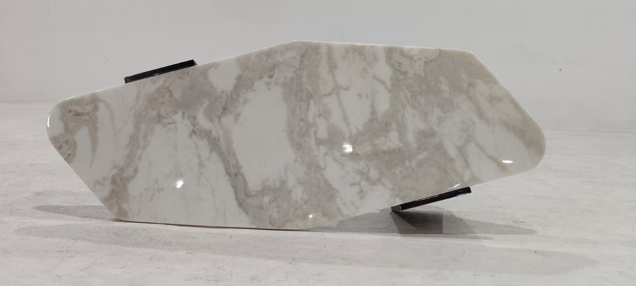 CL9033CT - COFFEE TABLE - OUTLET