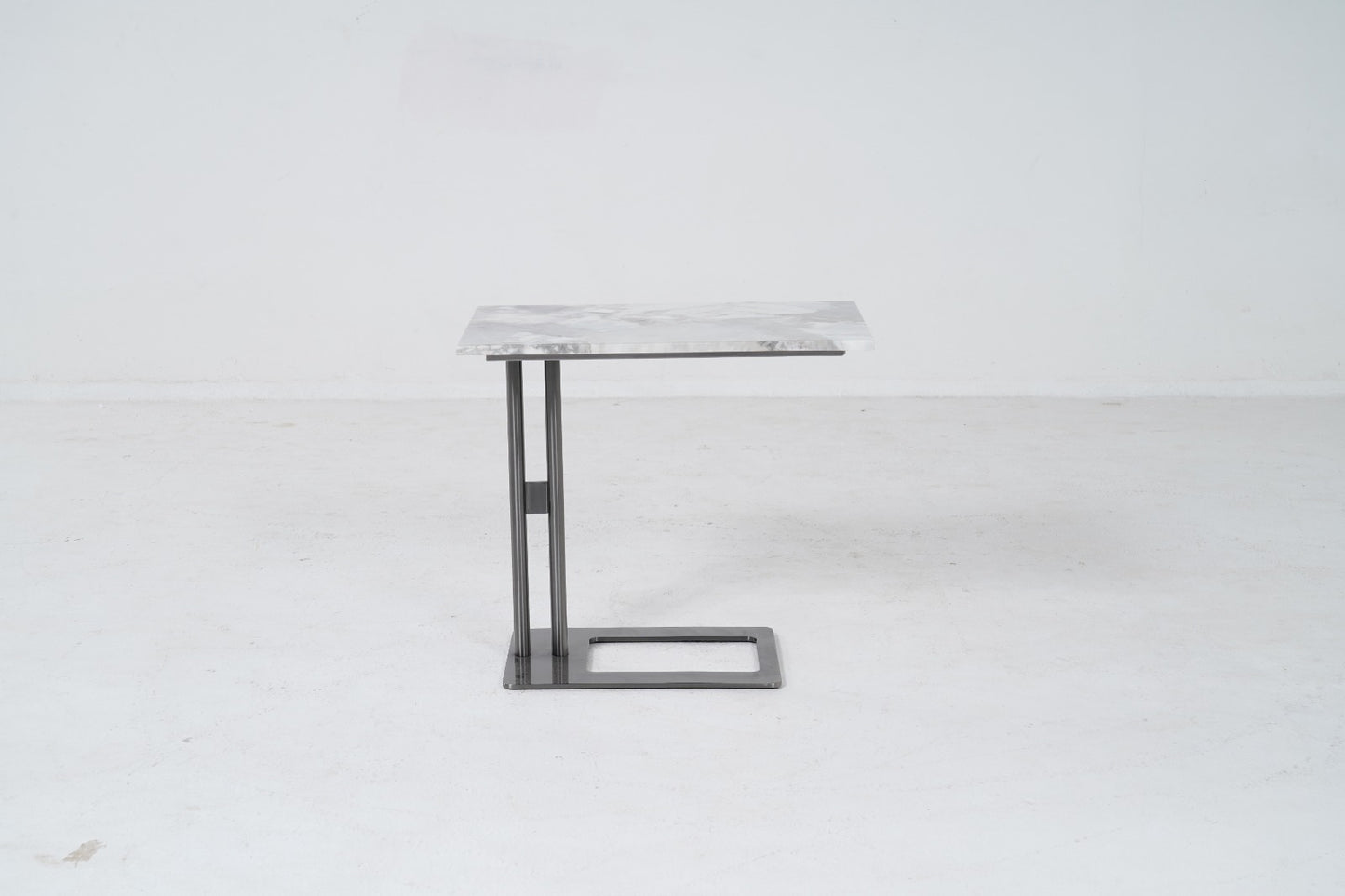 605(3) - COFFEE TABLE - BLR WH