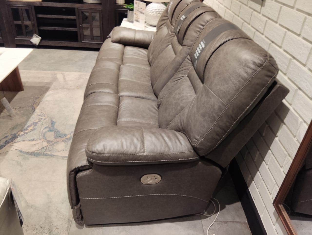 U5460215 - 3 SEATER RECLINER(ELECTRIC) - BH