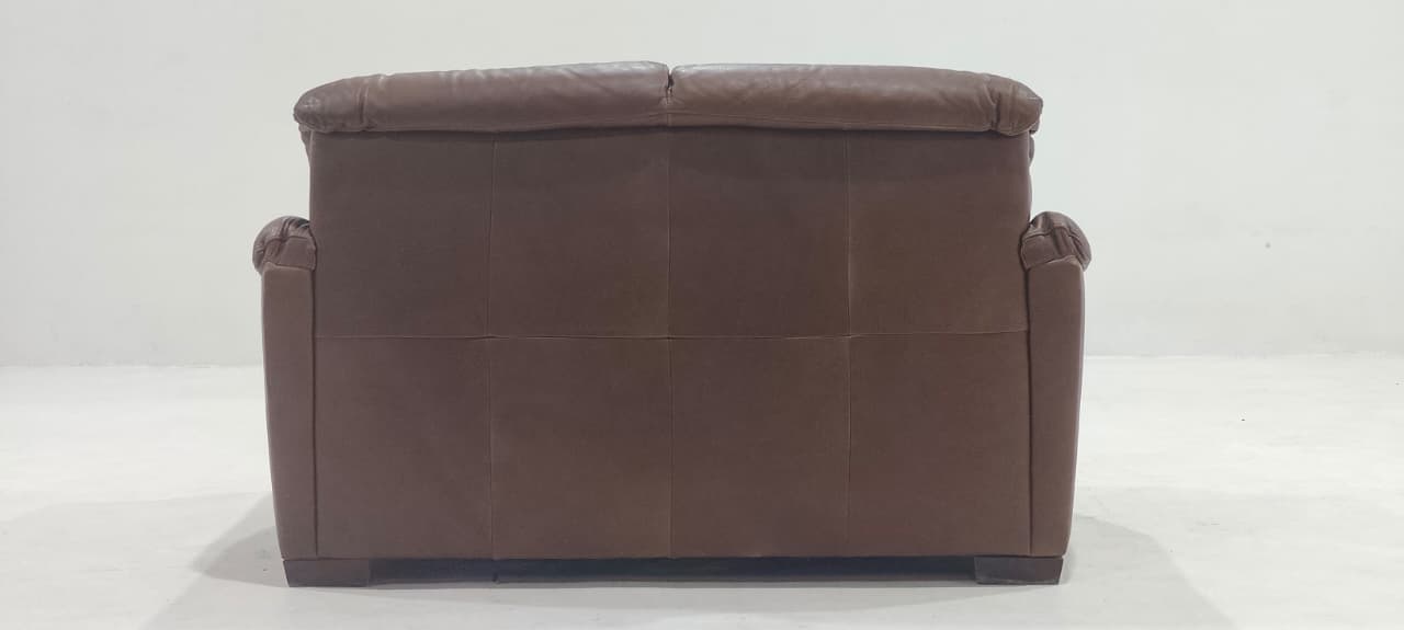 C063-005-30 - 2 SEATER - BLR WH