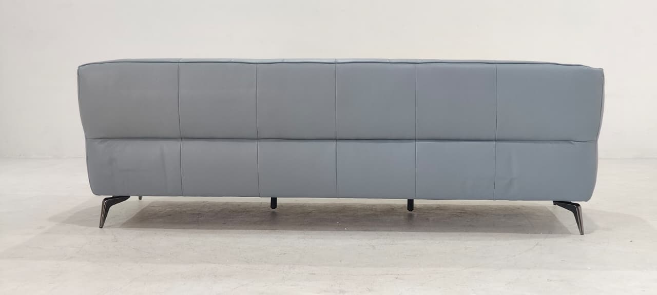 KF.150 - 3 SEATER - BLR WH