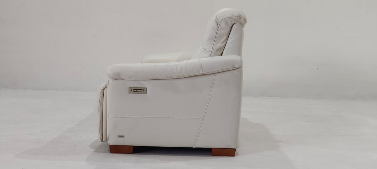 C063-N46-20(3) - 2 SEATER RECLINER(ELECTRIC) - BLR WH