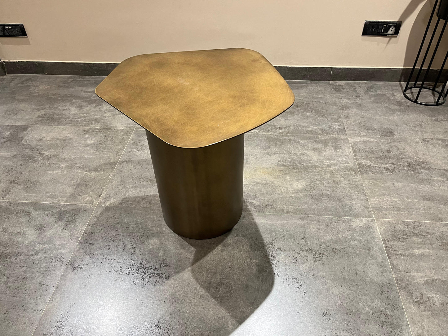 CT1106S-1 - SIDE TABLE - NAR