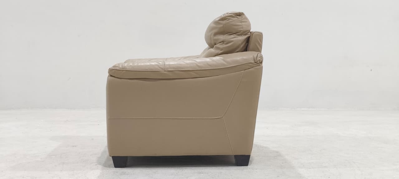 GL-11345 - ACCENT CHAIR - BLR WH