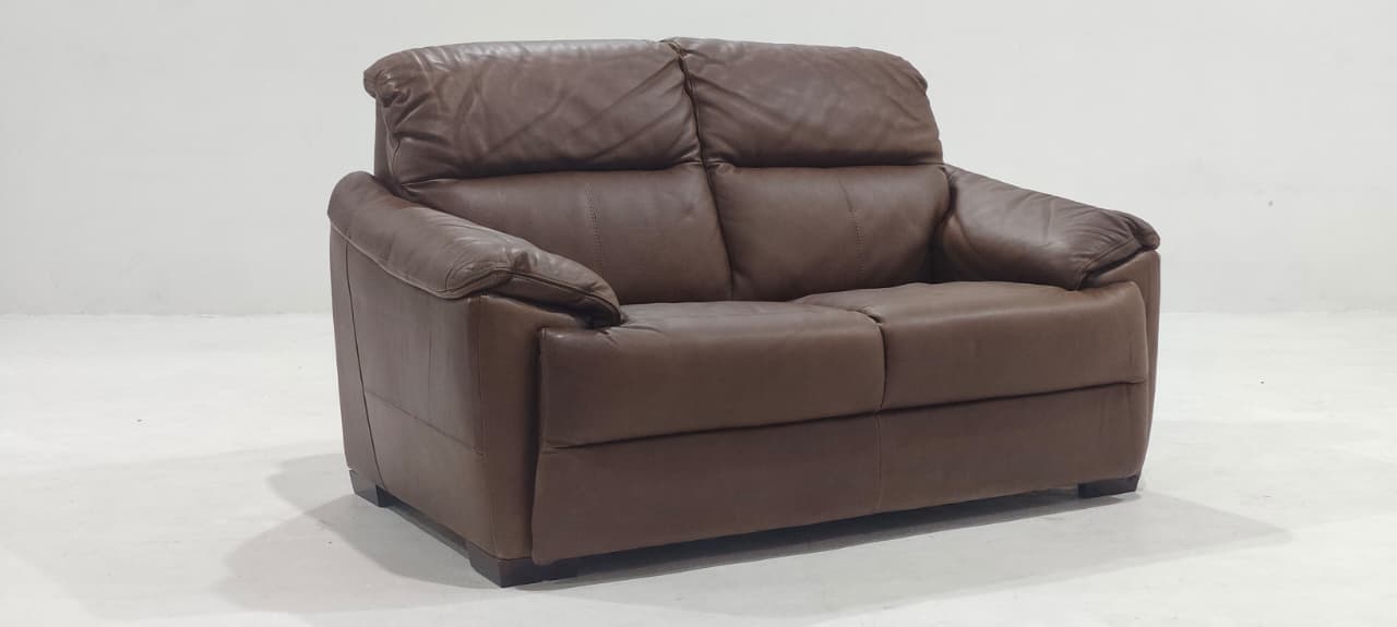 C063-005-30 - 2 SEATER - BLR WH