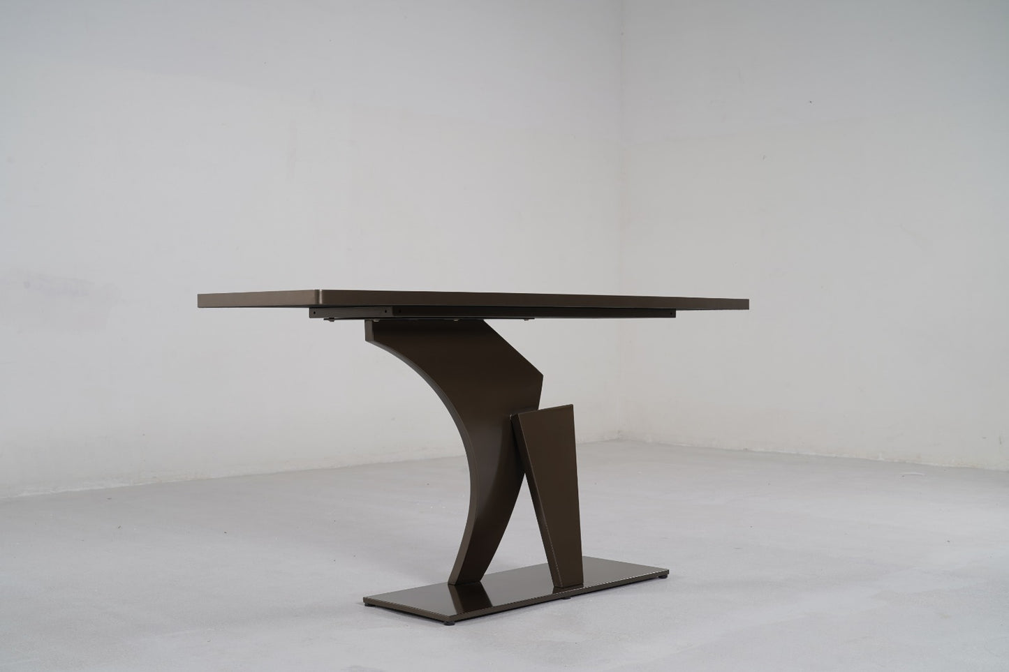 LC-149(1) - CONSOLE TABLE - BLR WH