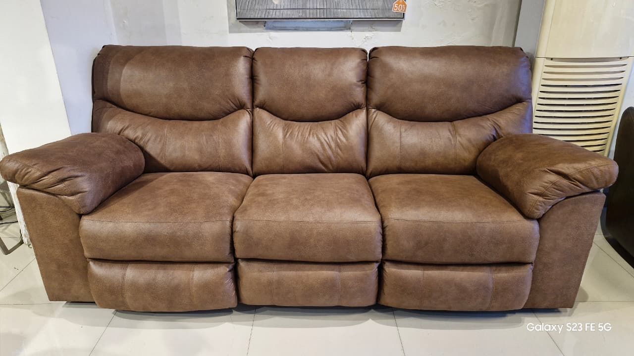 3380287 - 3 SEATER RECLINER(ELECTRIC) - BTM