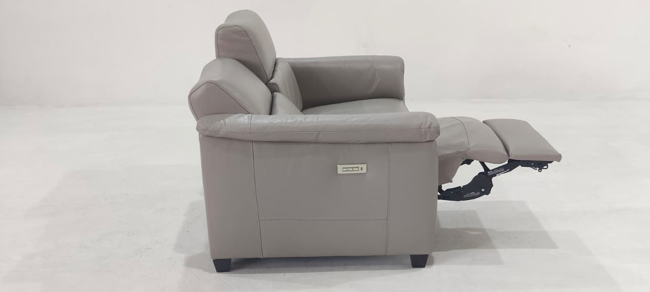 C068-N93-A0BZ(1) - 2 SEATER RECLINER(ELECTRIC) - BLR WH