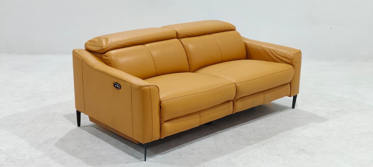 KM.5012(4) - 3 SEATER RECLINER(ELECTRIC) - BLR WH