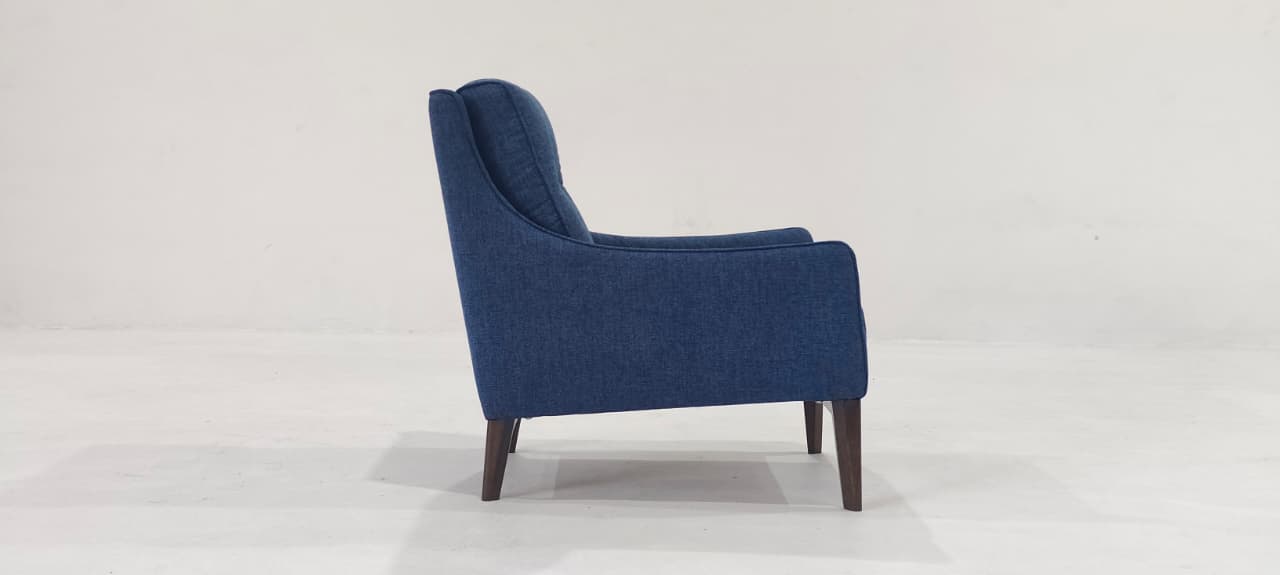 C011-003-78 - ARM CHAIR - BLR WH