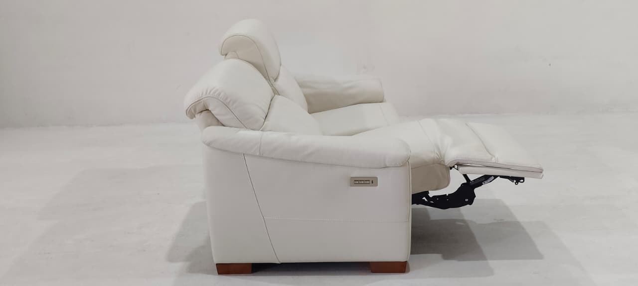 C063-N46-20(3) - 2 SEATER RECLINER(ELECTRIC) - BLR WH