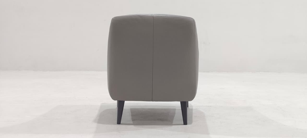 C014-003-10 - ARM CHAIR - BLR WH