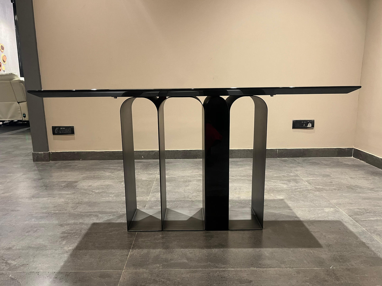 DT896-1 - CONSOLE TABLE - NAR