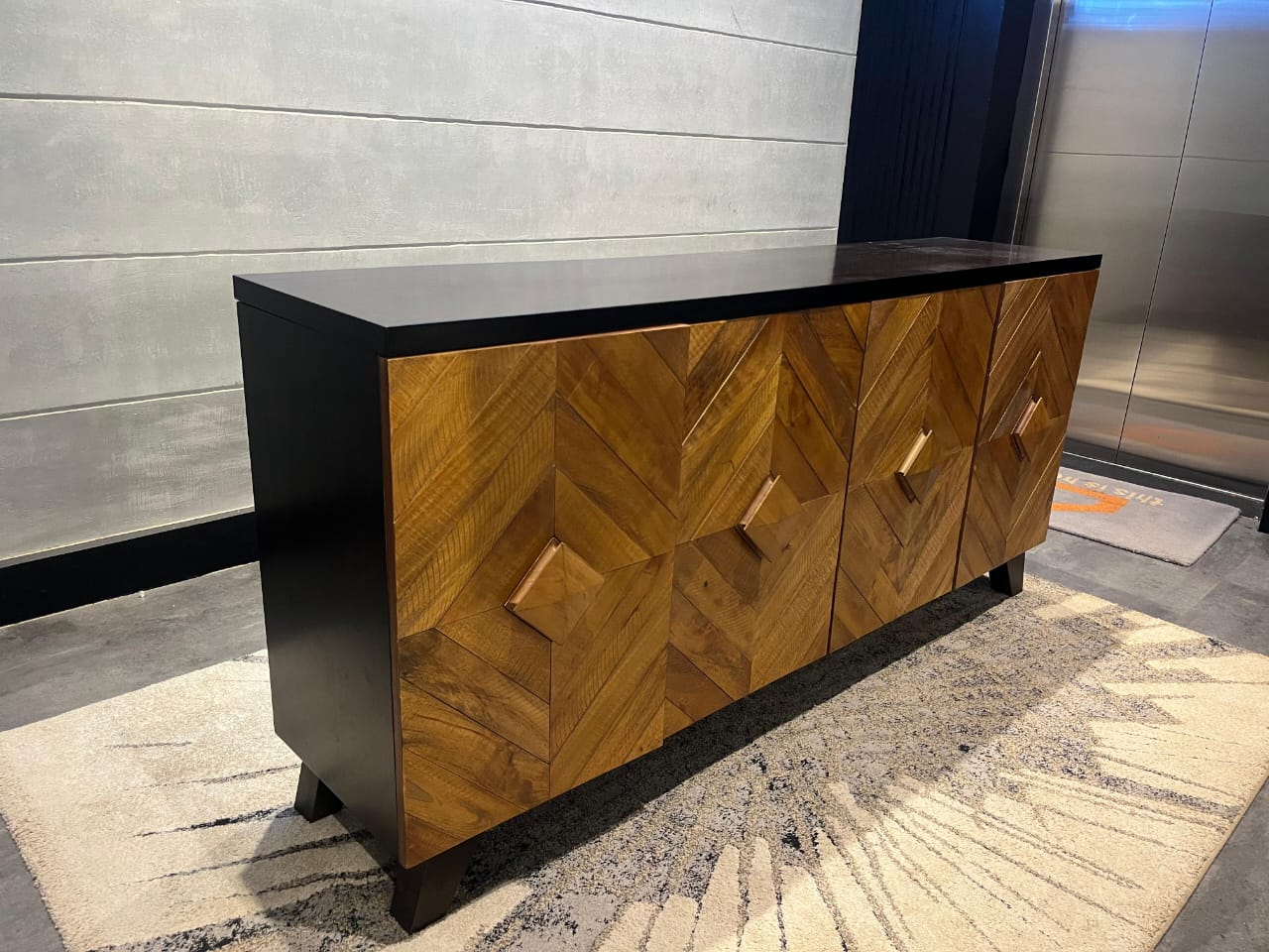 A4000031 - CABINET - NAR