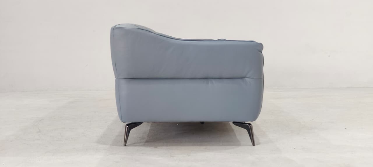 KF.150 - 3 SEATER - BLR WH
