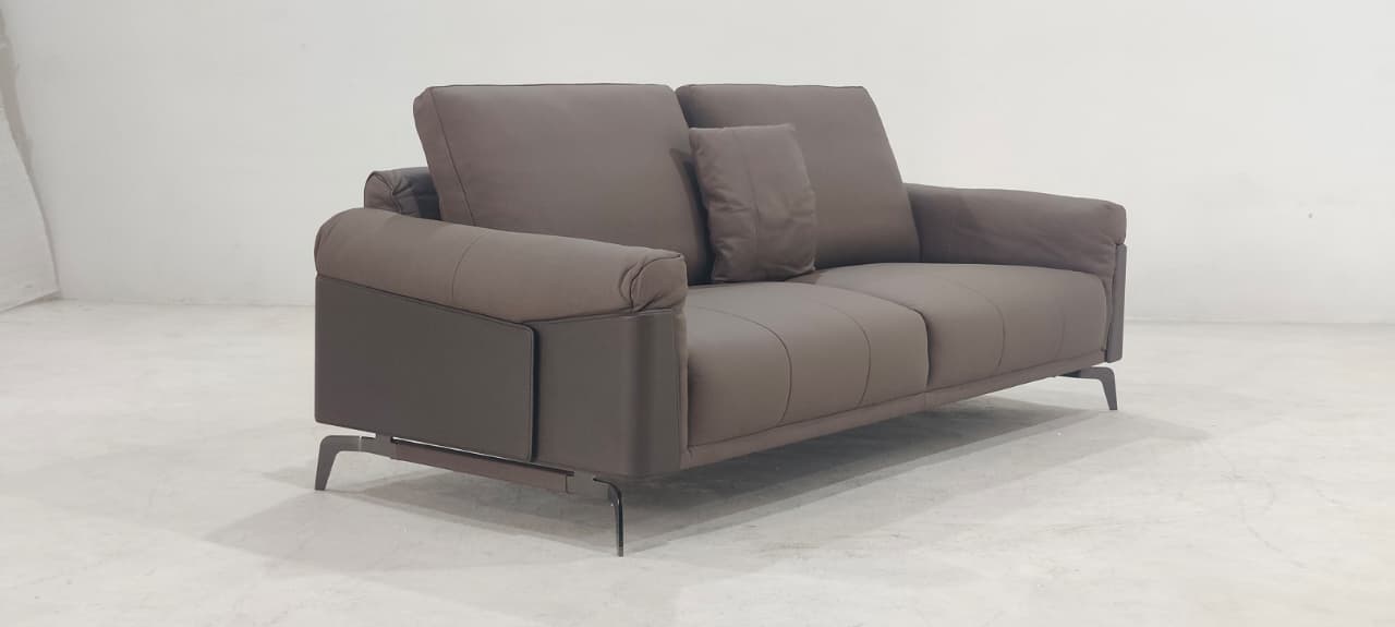 9639 - 3.5 SEATER - BLR WH