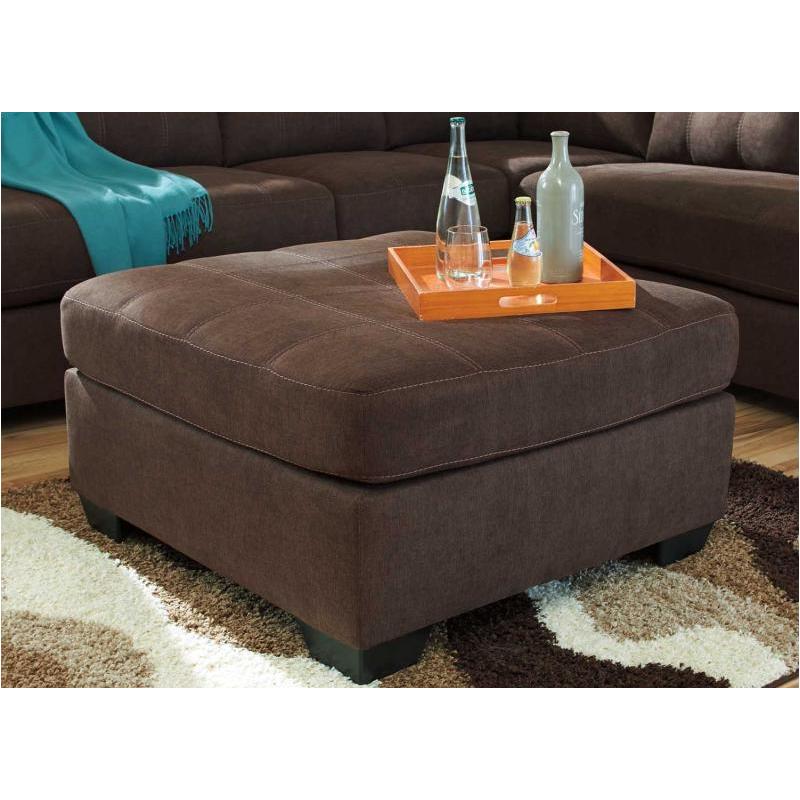 4520108(2) - OTTOMAN - BLR WH