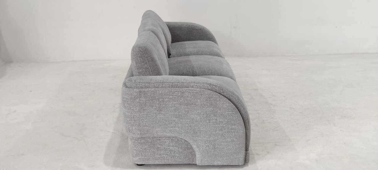 KF.8262B(2) - 3 SEATER - BLR WH