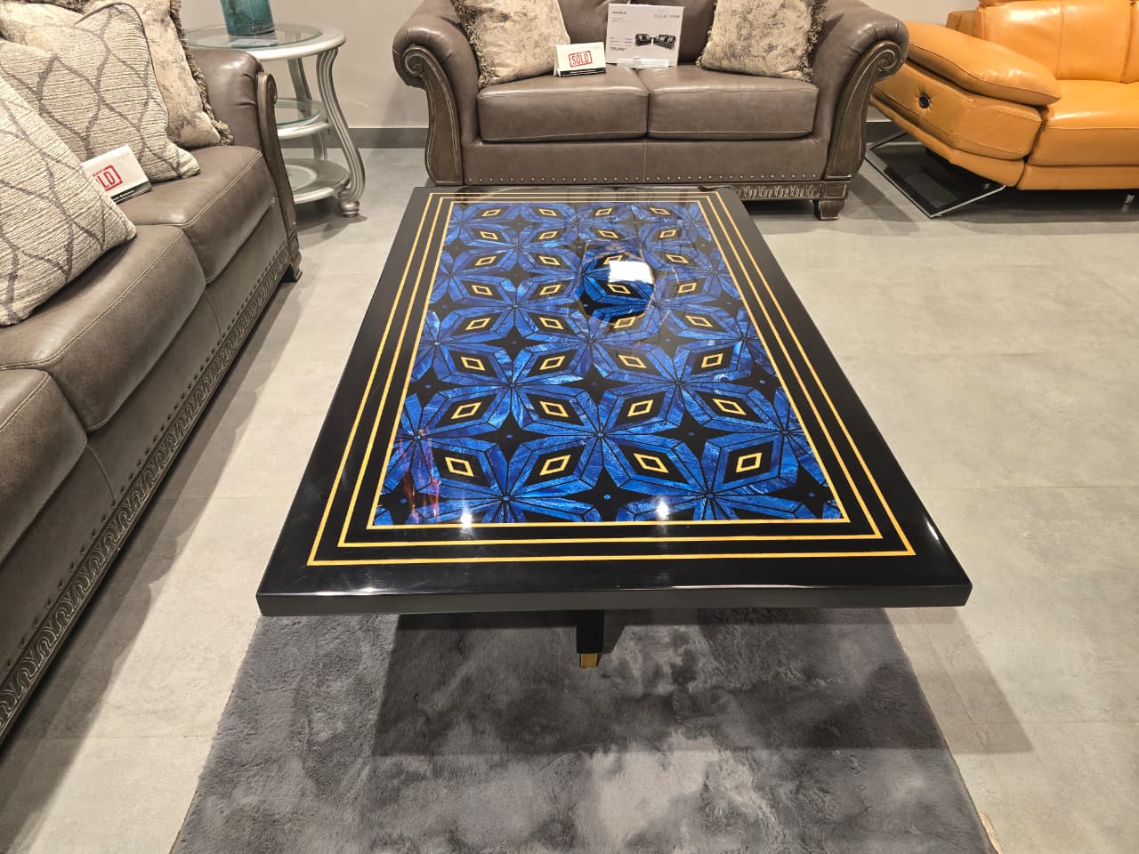 CNT(1) - COFFEE TABLE - OUTLET (S51090 - 17-01-2026 - Wasim Pasha - BWDD)