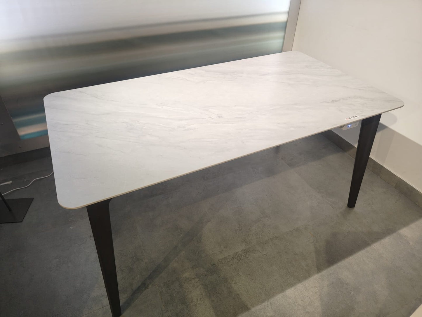 PT3211T-1 - DINING TABLE - IND