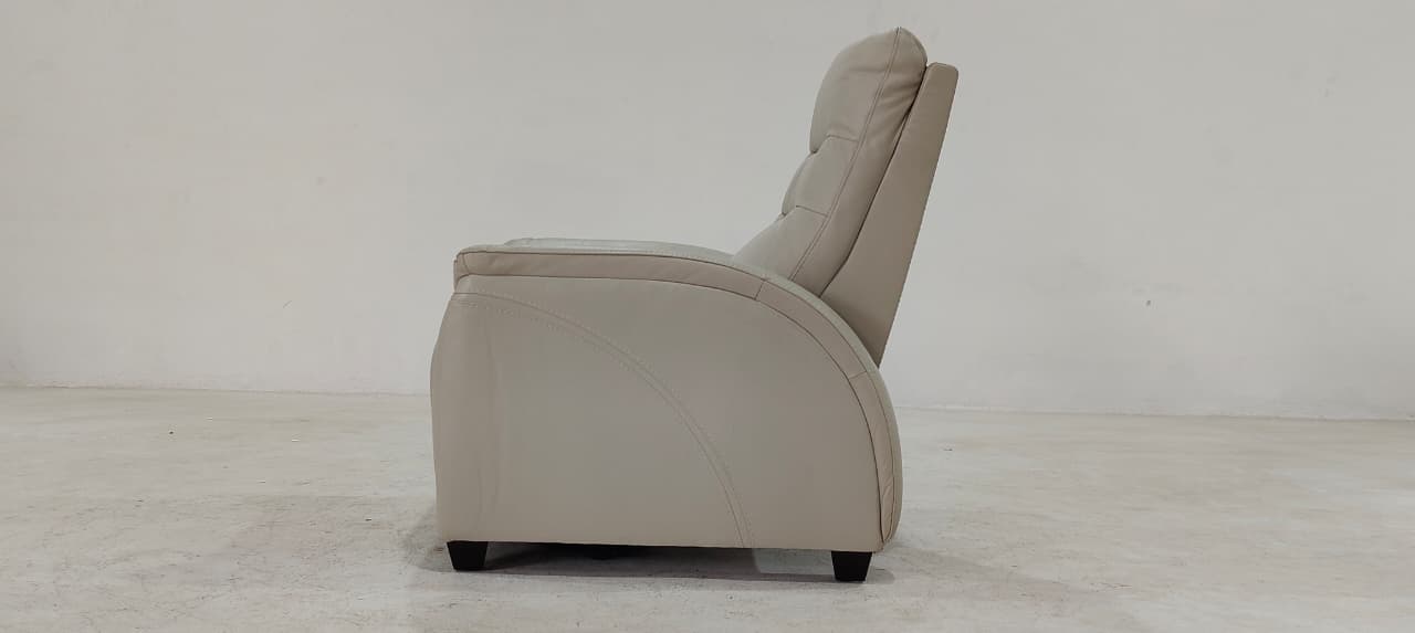KM.A121 - 1 SEATER RECLINER(ELECTRIC) - OUTLET