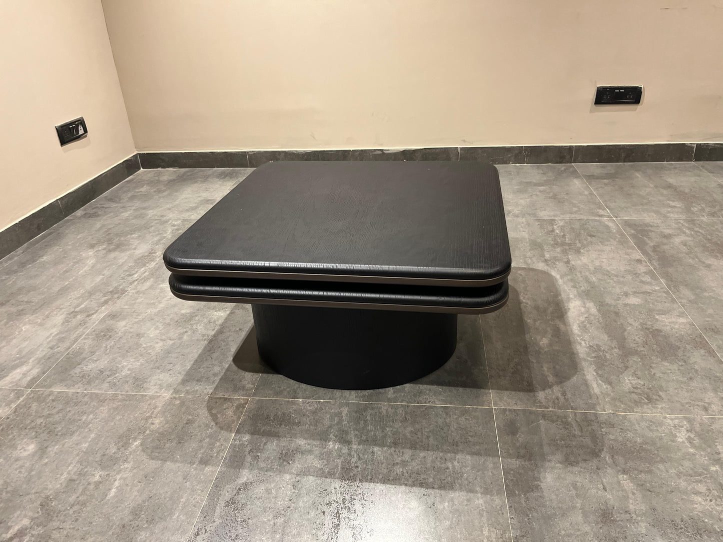 475A - COFFEE TABLE - NAR