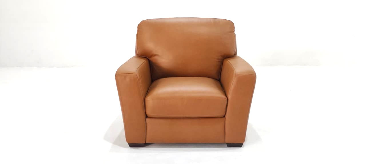 C241-003-A0(2) - ARM CHAIR - BLR WH