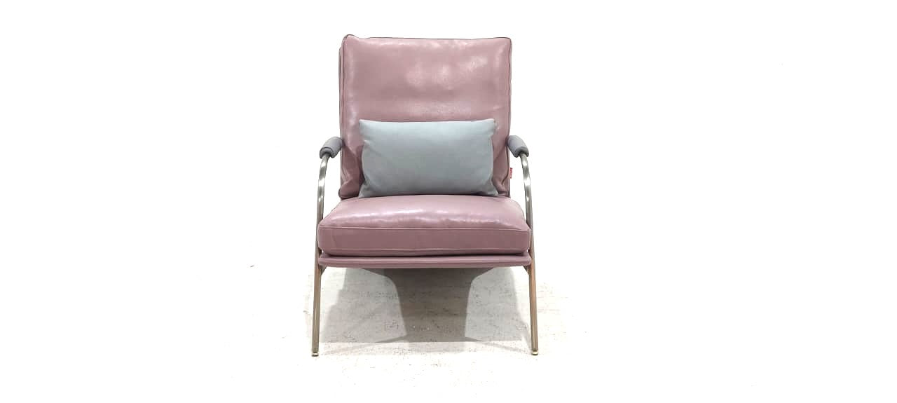 A9613(4) - ACCENT CHAIR - BLR WH