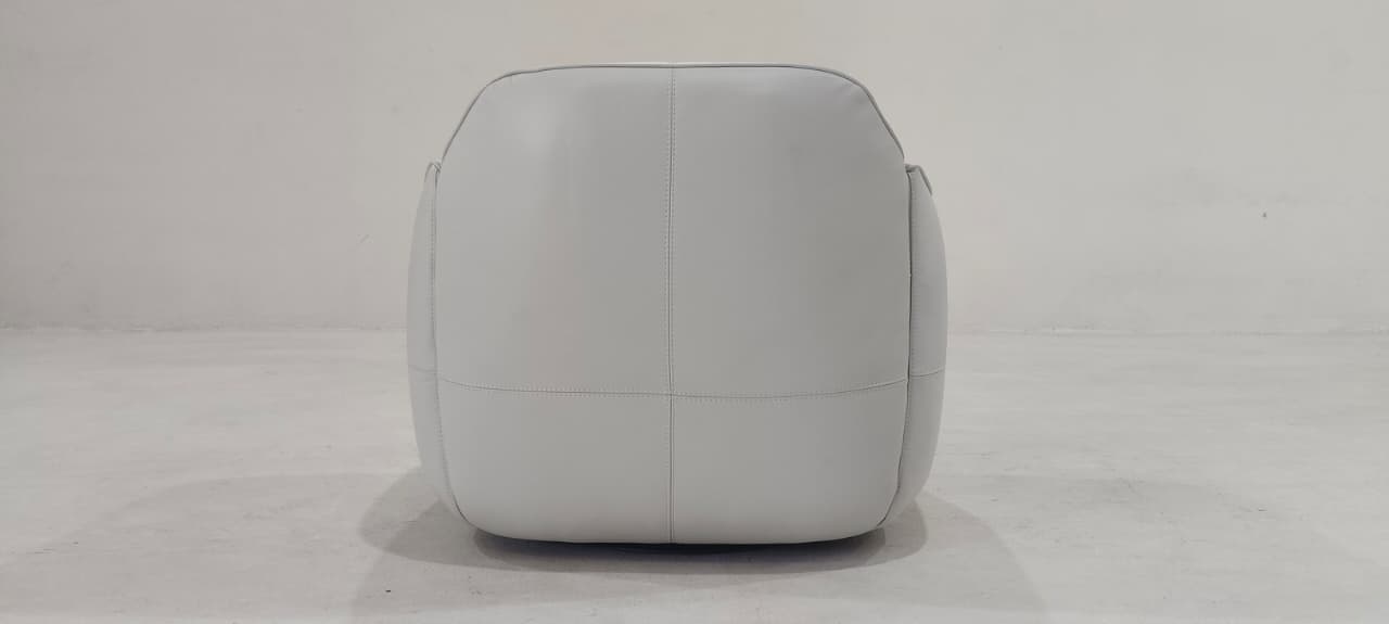 C250-066-20(2) - SWIVEL CHAIR - BLR WH