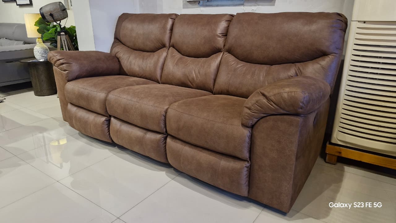 3380287 - 3 SEATER RECLINER(ELECTRIC) - BTM