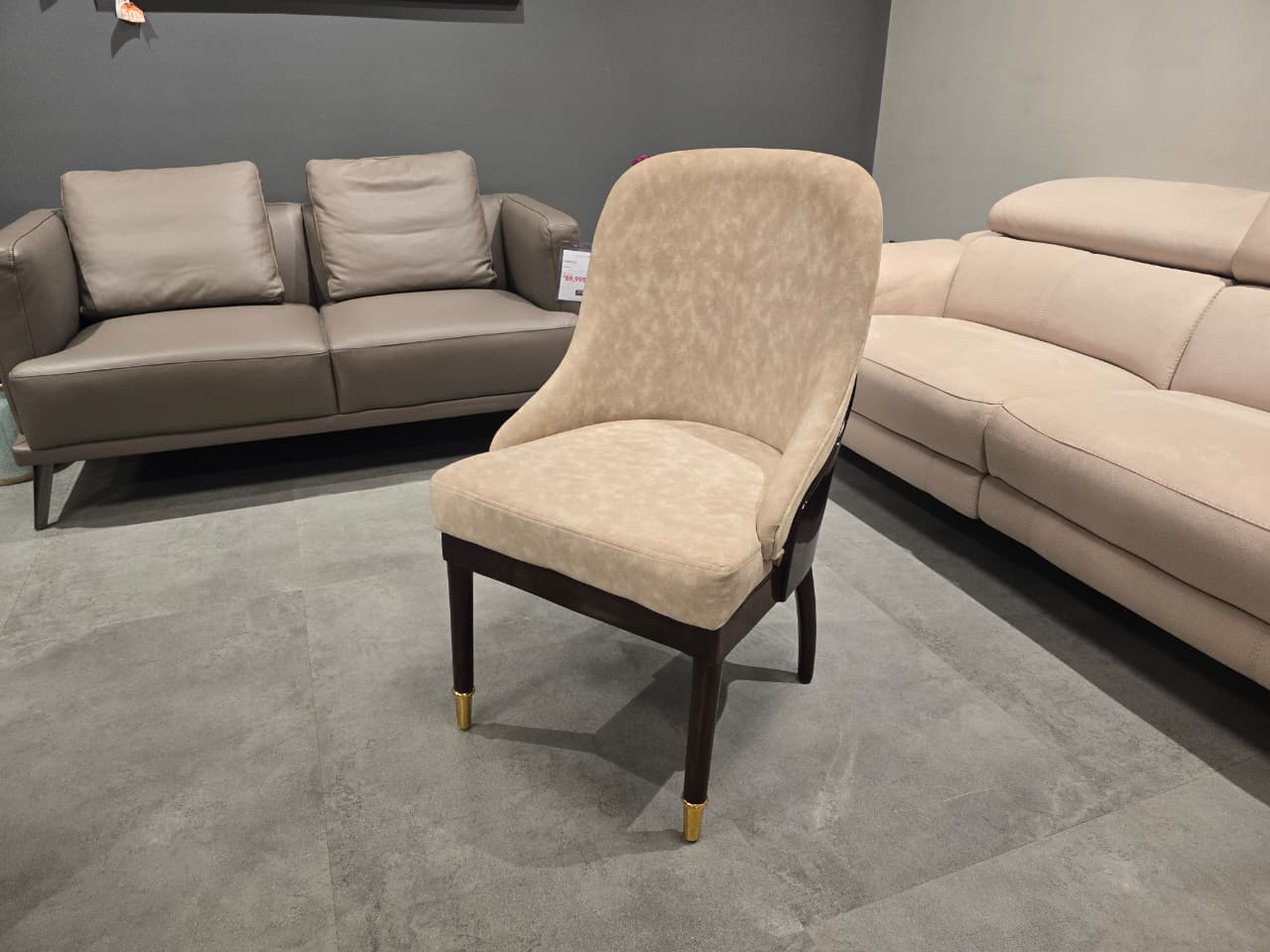DELHI SAMPLE(5) - DINING CHAIR - OUTLET